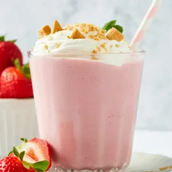 delicious strawberry cheesecake protein smoothie f 2025 12 01 030612 600x600 1
